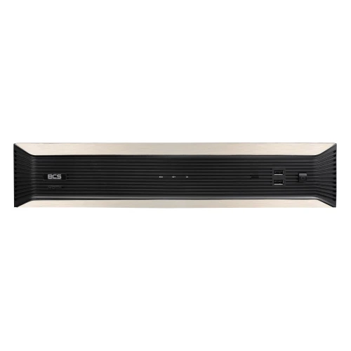 Rejestrator IP BCS P-NVR3208 z czarnym frontem i srebrnymi bokami, posiada dwa porty USB z przodu. Na środku znajdują się diody sygnalizacyjne oraz logo BCS po lewej stronie.