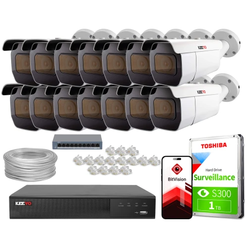 Zestaw do monitoringu IP składający się z dziesięciu kamer, rejestratora, dysku twardego, kabla, złączek oraz przełącznika sieciowego. Na zdjęciu widoczny jest również smartfon z aplikacją BitVision.